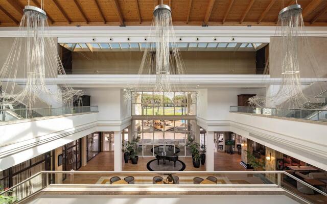 Celay Hotel