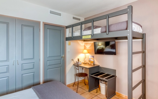 Logis Hotel Restaurant Les II Mas