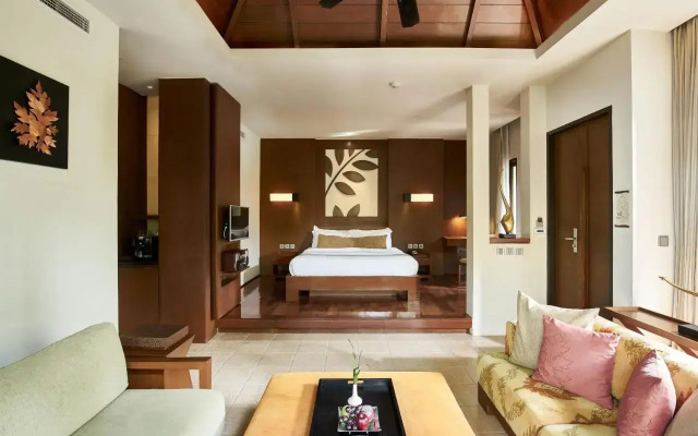 Sea Sand Sun Resort and Villas