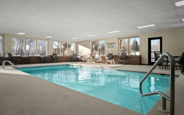 Fairfield by Marriott Inn & Suites Helena North Hotel