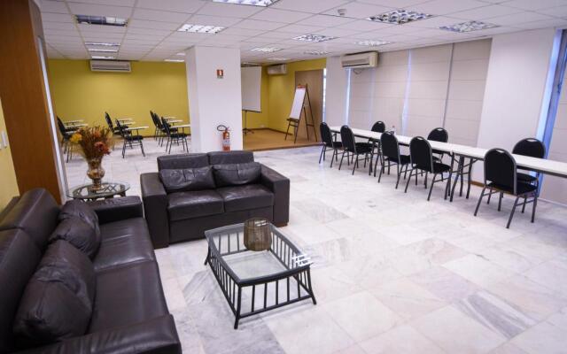 Like U Hotel Brasilia