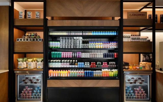 Hotel Alpenrock Breckenridge, Curio Collection by Hilton