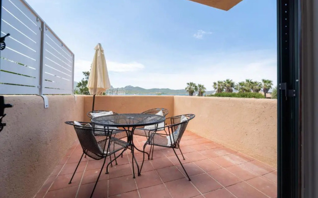 Отель Sunset Suite Sardinia