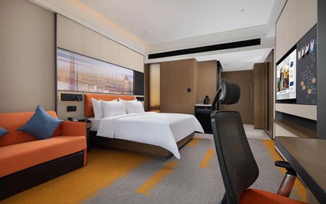 Hampton by Hilton Wuhan Guanggu First Road