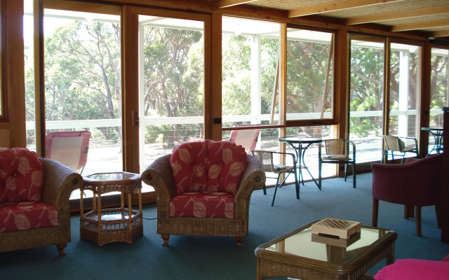 Lalor Lodge