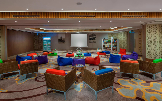 Courtyard By Marriott Bali Seminyak Resort