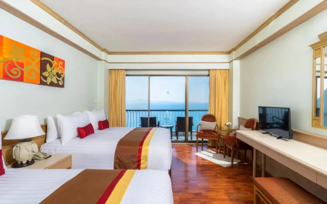 Cosy Beach Hotel