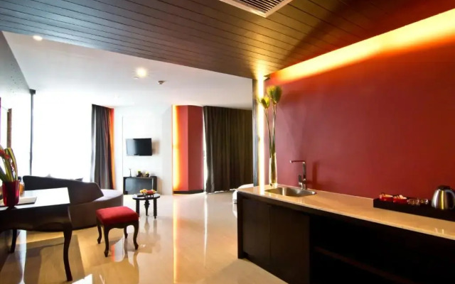 Tsix5 Hotel