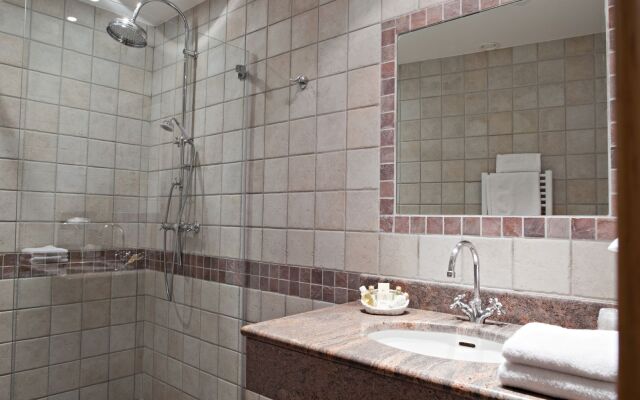 Château de Maulmont