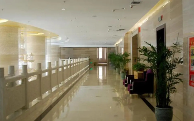 Qinivake International Hotel (Kashgar Ancient City)