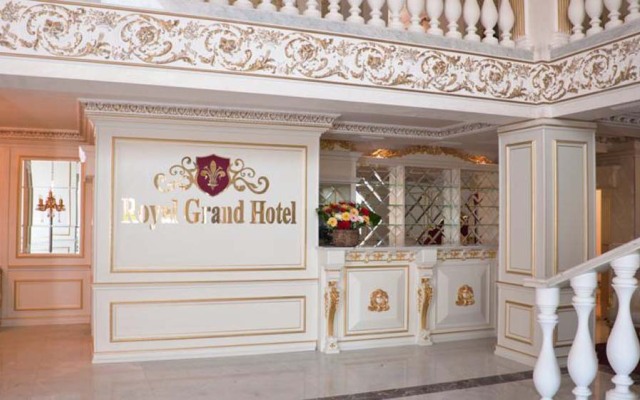 Royal Grand Hotel