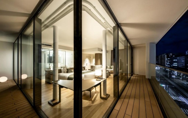 Corner Twin room with balcony (트윈 침대 2개) 사진 4