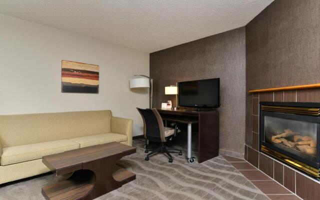 Holiday Inn Express & Suites Edmonton International Airport by IHG