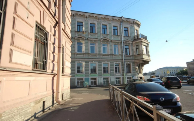 Mini Hotel V na Shherbakovom