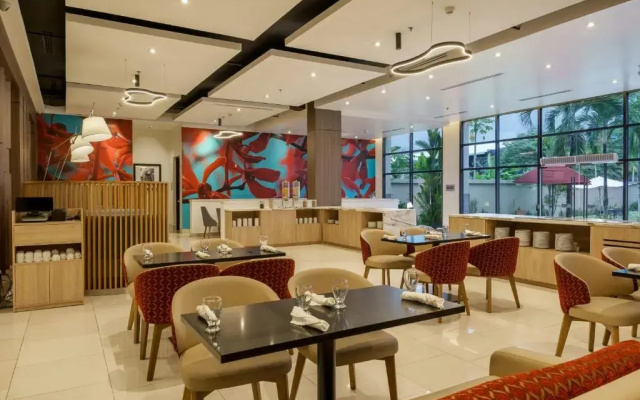 Courtyard by Marriott Panama Metromall