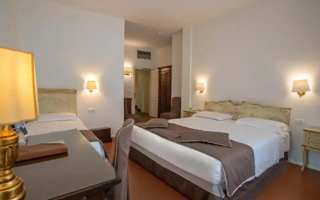 Hotel Machiavelli Palace