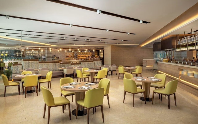 Saadiyat Rotana Resort and Villas