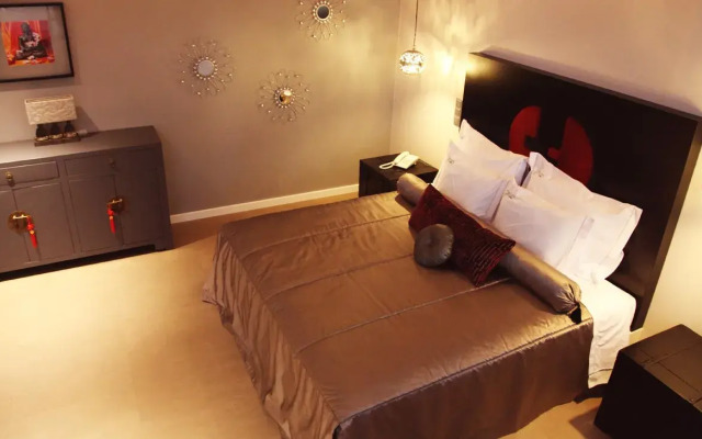 Motel Seven