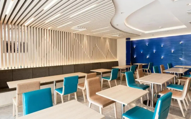 Holiday Inn Express Pattaya Central by IHG