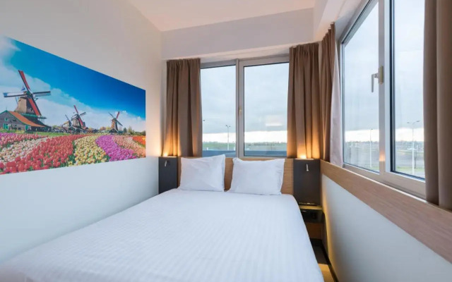 Maxhotel Amsterdam Airport Schiphol