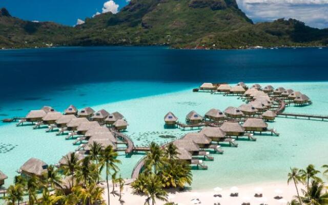 Bora Bora Pearl Beach Resort