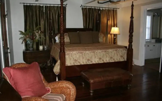 Isabelle Inn Bed & Breakfast