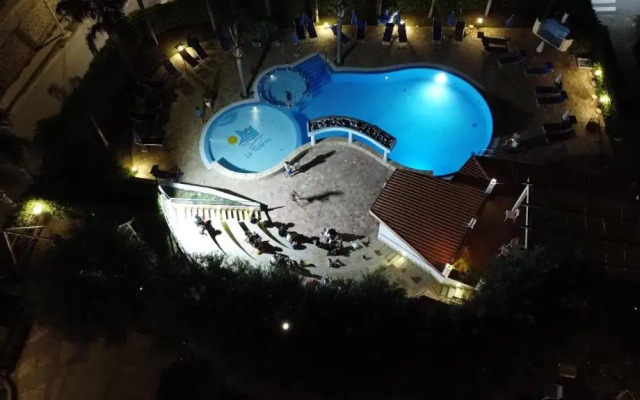 Residence Hotel La Taverna