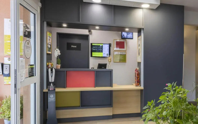 B&B HOTEL Auxerre Monéteau