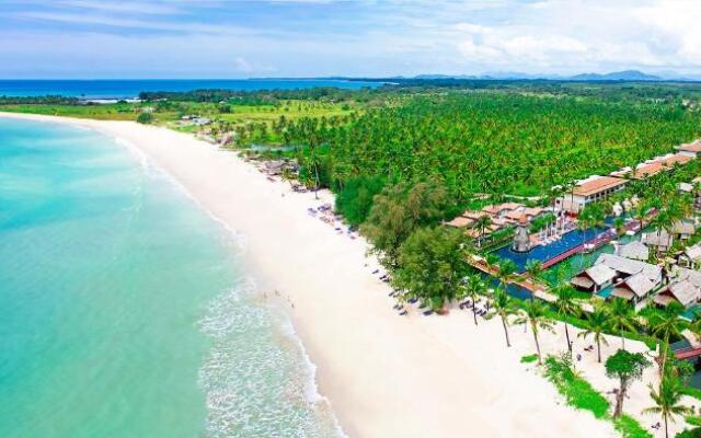 Отель Graceland Khaolak Beach Resort