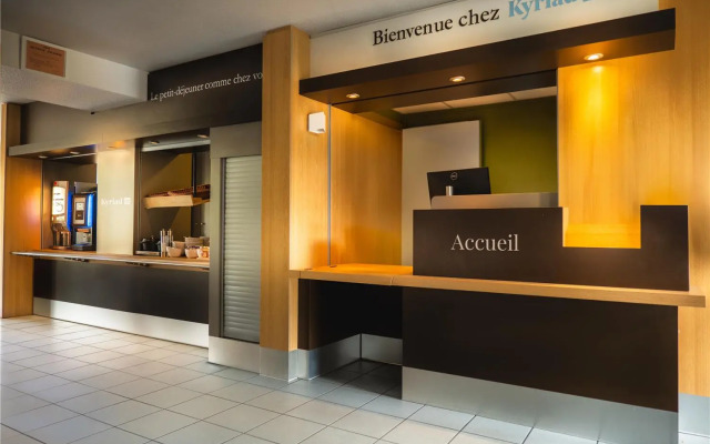 Отель Kyriad Eco 