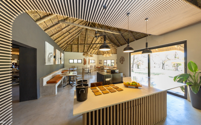 Mziki Safari Lodge