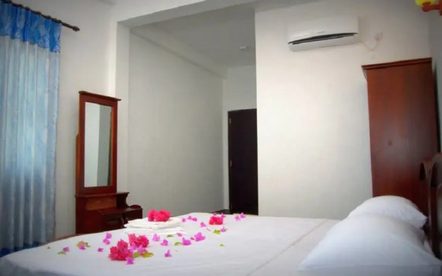 Estuary Beach Hotel