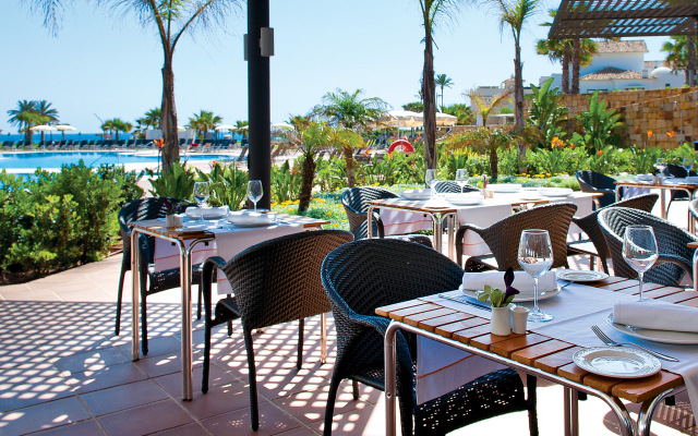 Estepona Hotel & Spa Resort