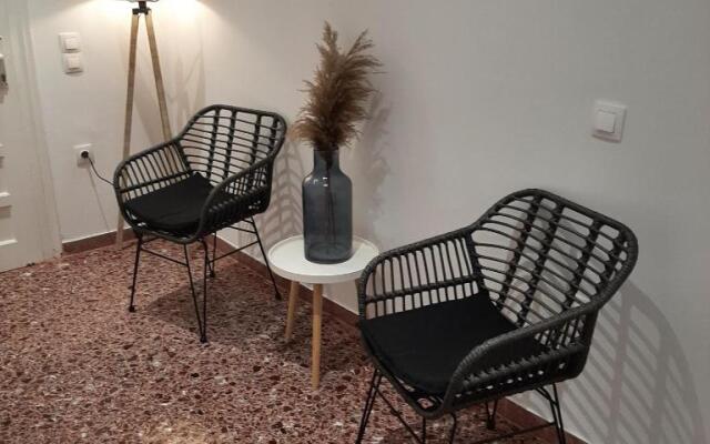 Flora Rooms & Apartments