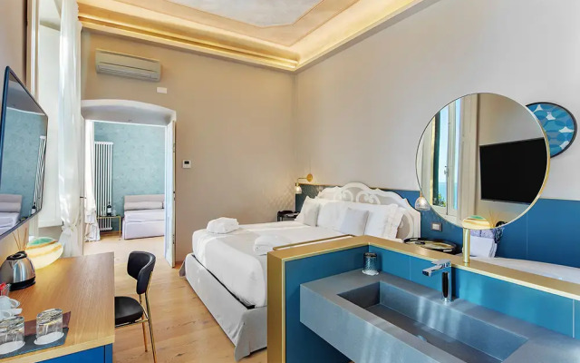 Villa Riviera Resort