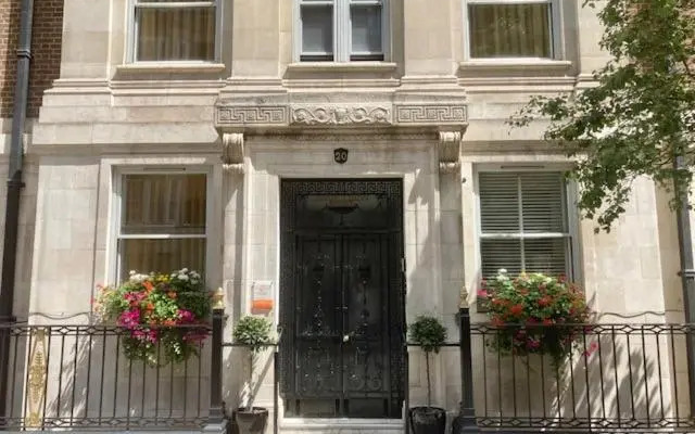 Astor Court Hotel
