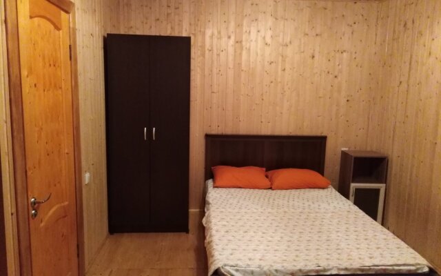 Mandarinka Private House
