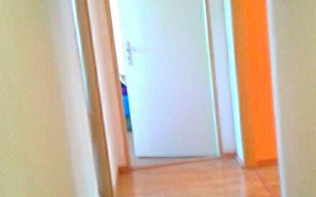 Yuliya Apartment
