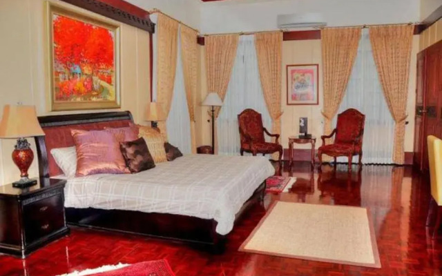 Casa Pelaez Luxury Suite