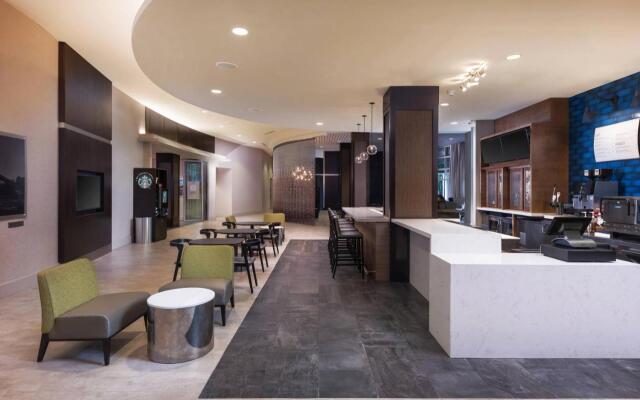 Courtyard by Marriott Greenville Downtown