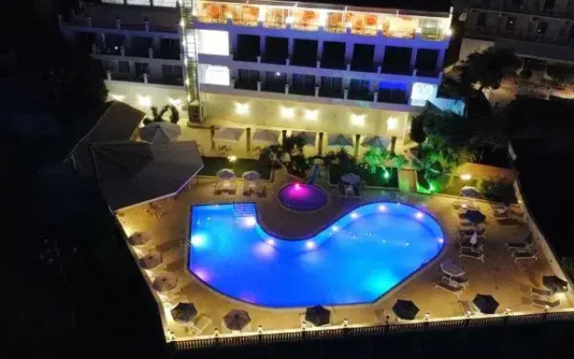 Aloha Hotel