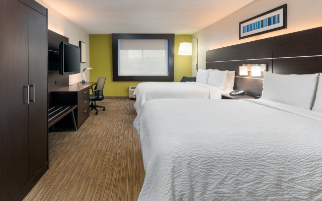 Holiday Inn Express Miami Airport Doral Area, an IHG Hotel