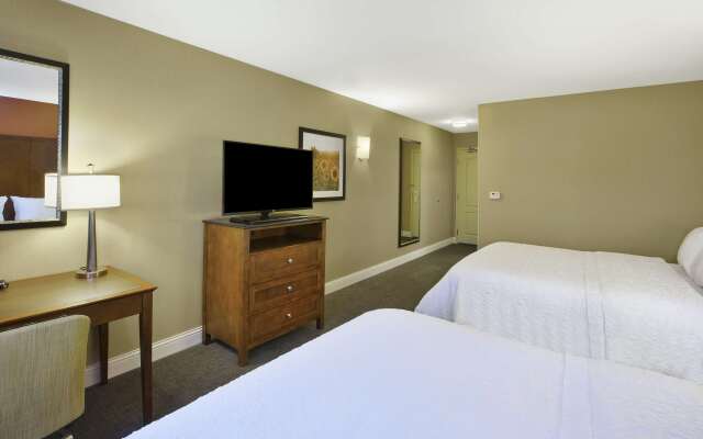 Hampton Inn & Suites Wichita Northeast