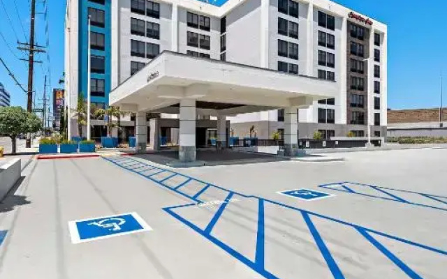 Hampton Inn by Hilton Los Angeles Airport