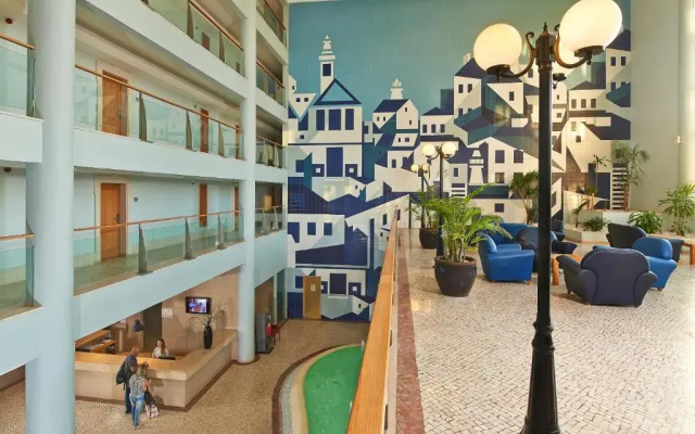Balaia Plaza