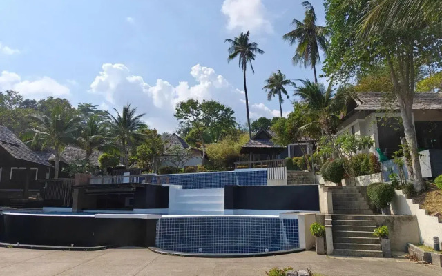 Bhundhari Residence Koh Samui