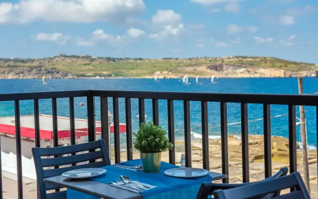 Islet Seafront Apartment Corner Terrace