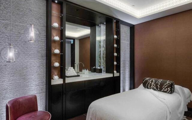 Pullman Dubai Downtown Hotel