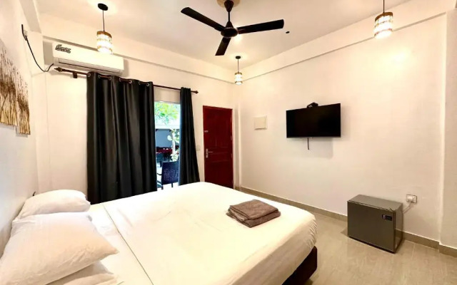 Thoddoo Island Life Guest House
