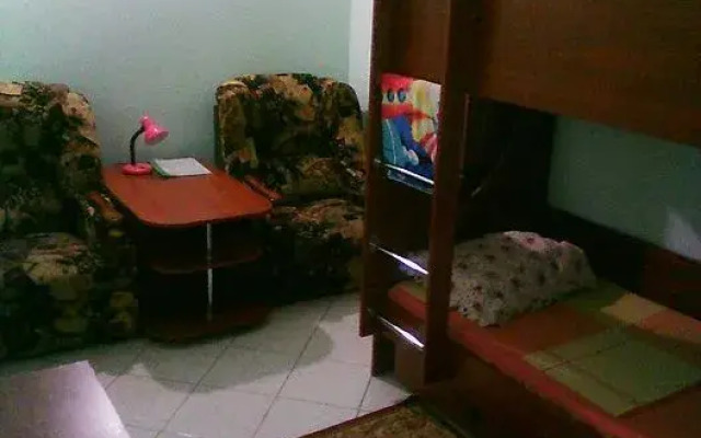 Hostel Night Light on Evropeiskaya